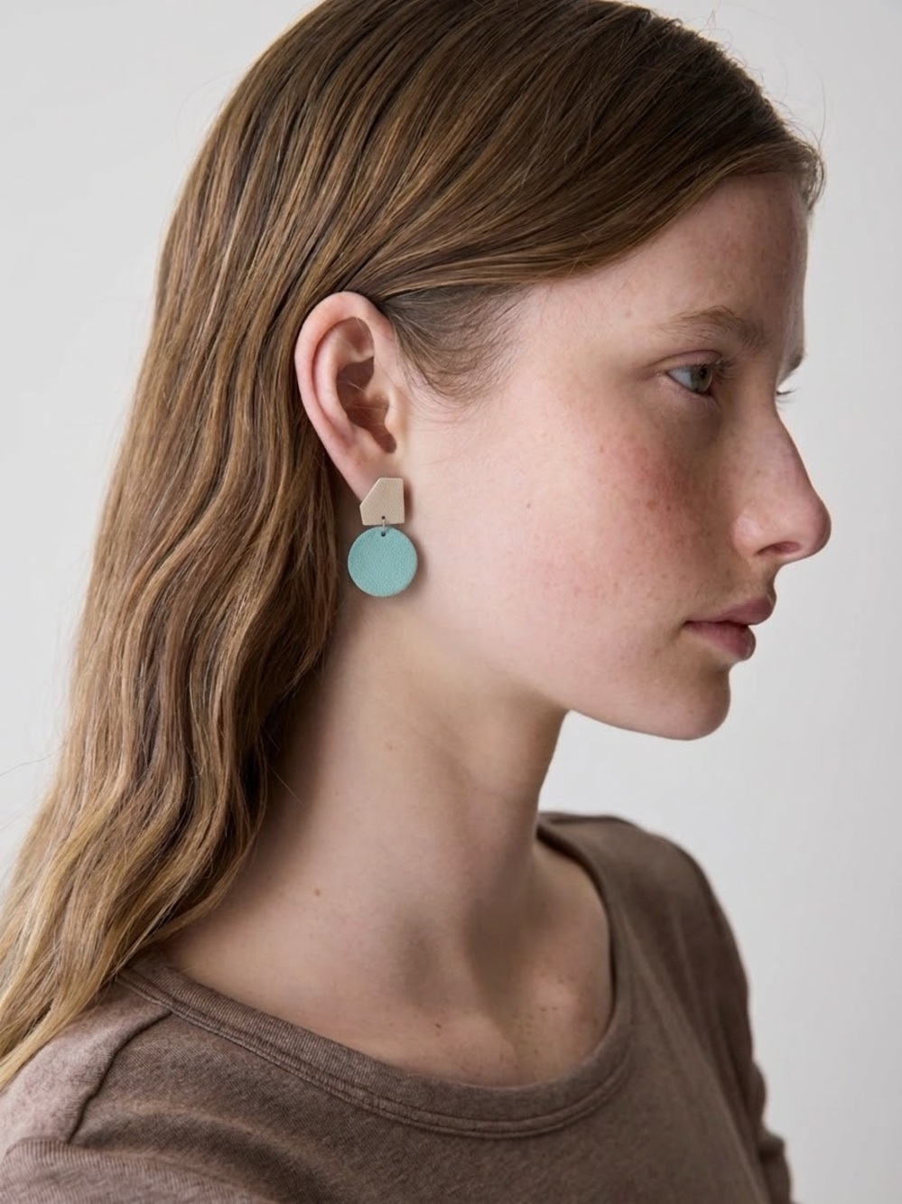 Leather earnings